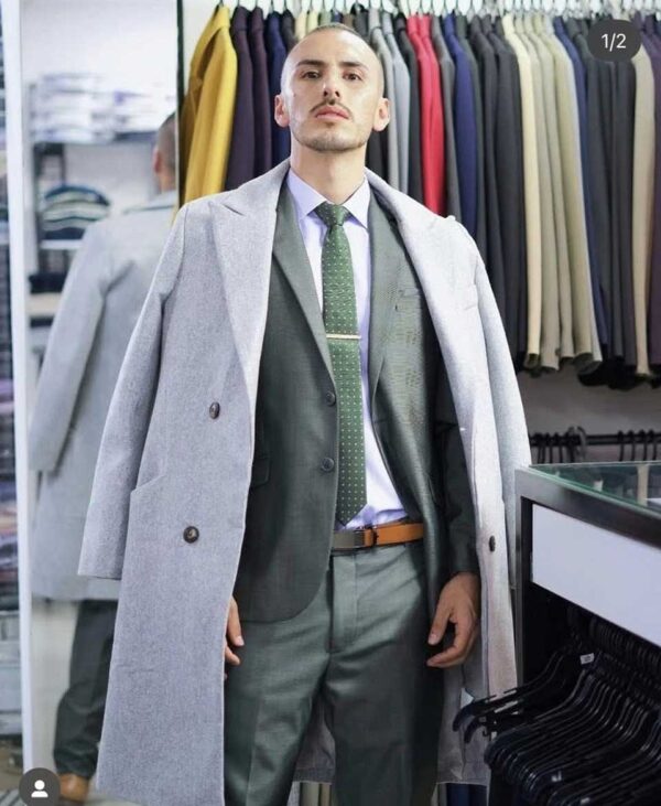 Vestido hombre camel - Image 2